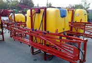 Опрыскиватель навесной 1000L