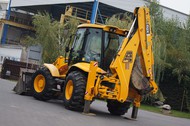 Аренда экскаватора-погрузчика JCB 3CX