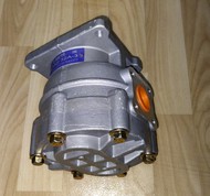 Насос шестеренный НШ32А-3